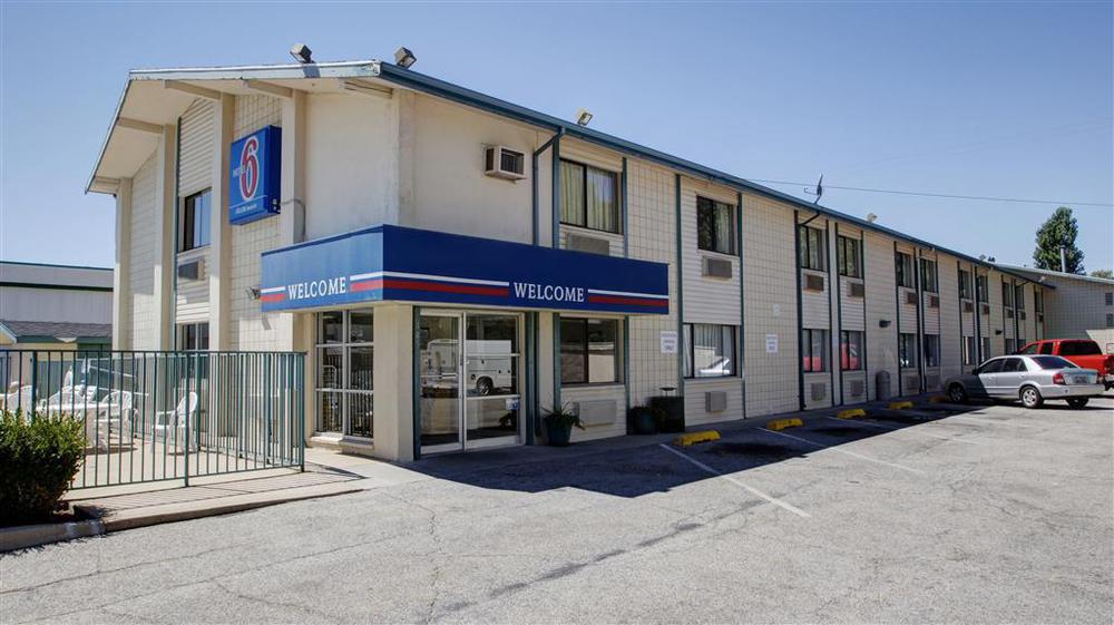 Hotel 6 Ogden, Ut- Downtown 4*